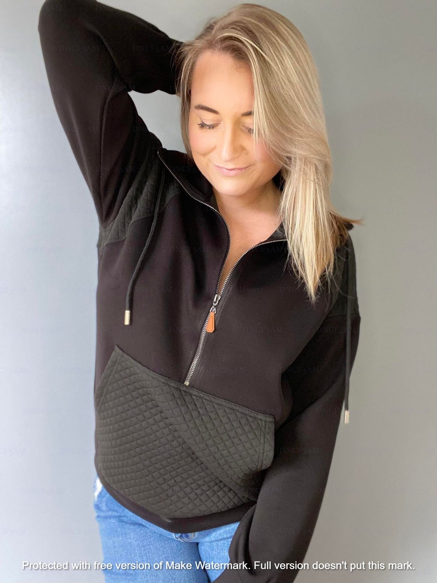 rts: RERUN FOREVER3AM BRANDED QUINN QUILTED HALF ZIP PULLOVERS