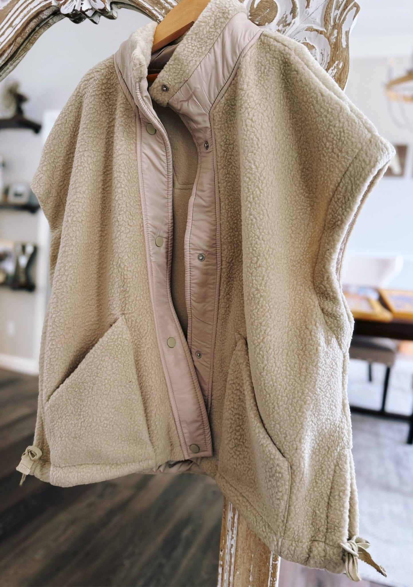 PREORDER: RERUN; Wrenlee Fleece Vest 10.13.25 osym