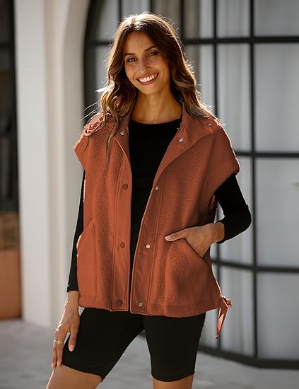 PREORDER: RERUN; Wrenlee Fleece Vest 10.13.25 osym